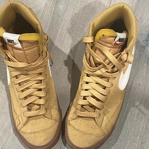Custom Nike Blazer Mid '77 Vintage